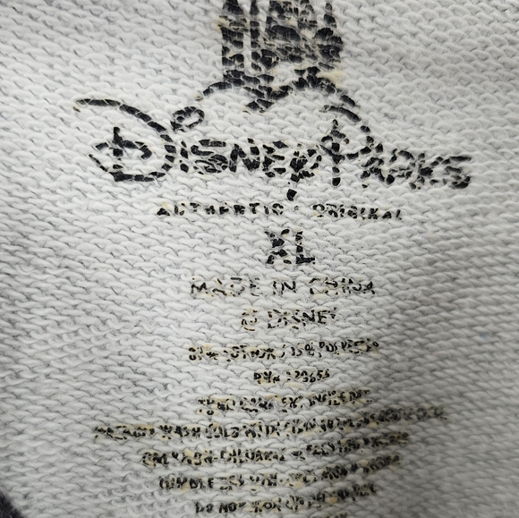 Disney Parks Sweatshirt Size XL - Picture 2 of 5